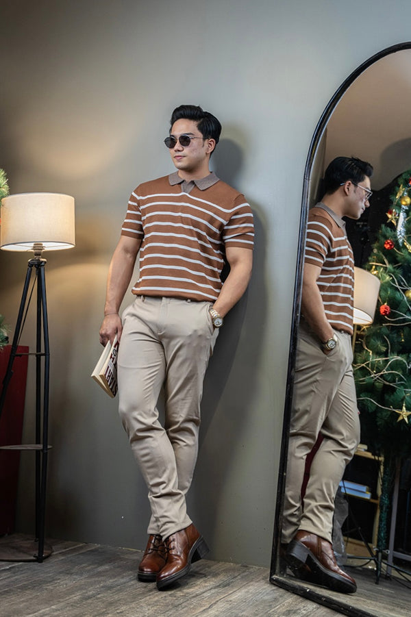 Textured short sleeve polo shirt